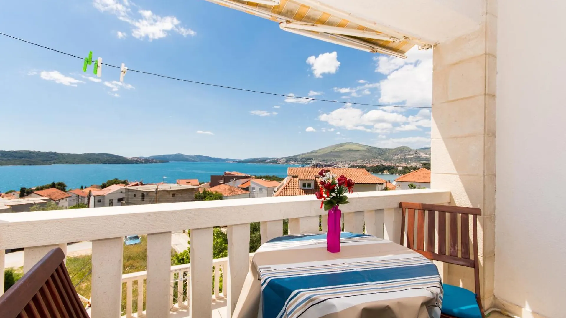 104 Luxsor Apartment Trogir 0*,